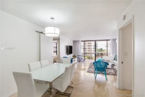 5757 Collins Ave # 305, Miami Beach, FL 33140, Sold 08/01/19