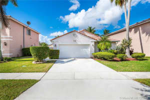 316 SW 194th Ave, Pembroke Pines, FL 33029, Sold 02/11/19