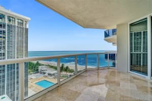 4779 Collins Ave, Miami Beach, FL 33140, Sold 01/05/21