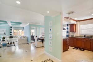 3520 S Ocean Blvd APT A206, South Palm Beach, FL 33480, Sold 12/20/18