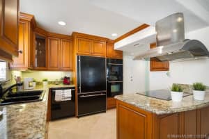3520 S Ocean Blvd APT A206, South Palm Beach, FL 33480, Sold 12/20/18