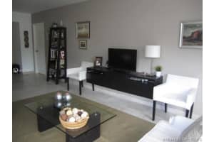 3375 N Country Club Dr, Miami, FL 33180, Sold 09/27/19