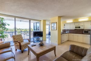 2655 Collins Ave #1012, Miami Beach, FL 33140, Sold 01/10/19