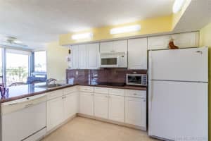 2655 Collins Ave #1012, Miami Beach, FL 33140, Sold 01/10/19