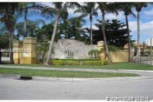 9640 NW 2nd St, Pembroke Pines, FL 33024, Sold 02/22/19