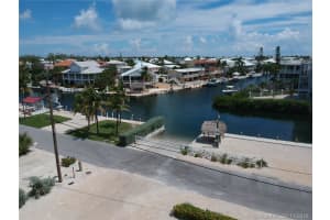 63 W Plaza Del Sol, Islamorada, FL 33036, Sold 05/10/19