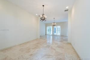 20016 NE 36th Pl, Aventura, FL 33180, Sold 04/01/19