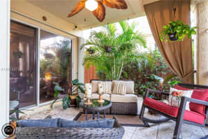 16405 SW 73rd Ln, Miami, FL 33193, Sold 05/07/19