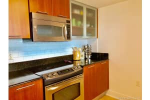 1800 N Bayshore Dr, Miami, FL 33132, Sold 03/29/19