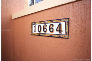 10664 SW 6th St, Pembroke Pines, FL 33025, Sold 06/07/19