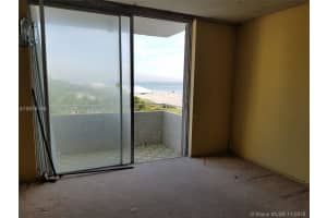465 Ocean Dr, Miami Beach, FL 33139, Sold 03/21/19