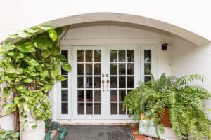 21204 Harbor Way, Miami, FL 33180, Sold 01/31/19