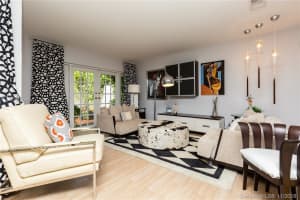 21204 Harbor Way, Miami, FL 33180, Sold 01/31/19