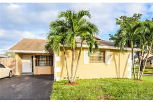 4130 SW 84th Terrace, Davie, FL 33328, Sold 01/11/19