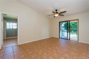 905 NE 199th St, Miami, FL 33179, Sold 01/18/19