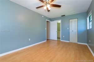 905 NE 199th St, Miami, FL 33179, Sold 01/18/19