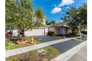 7513 NW 3rd Ct, Plantation, FL 33317, Sold 02/15/19