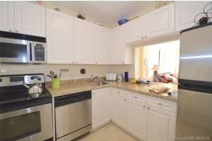 1455 N Treasure Dr #3n, North Bay Village, FL 33141, Sold 09/20/19