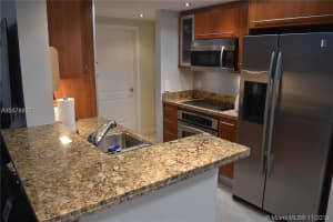 110 Washington Ave, Miami Beach, FL 33139, Sold 03/12/19