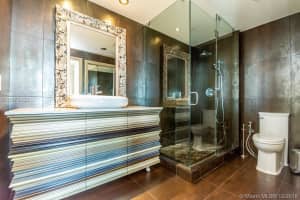 16500 Collins Ave, Sunny Isles Beach, FL 33160, Sold 05/24/19