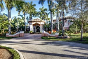 3440 Stallion Ln, Weston, FL 33331, Sold 01/09/19