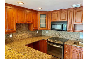 2451 Brickell Ave #5p, Miami, FL 33129, Sold 05/20/19