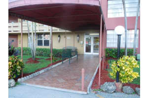 1401 NE Miami Gardens Dr, Miami, FL 33179, Sold 04/18/19