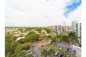 200 Leslie Dr, Hallandale Beach, FL 33009, Sold 02/28/19