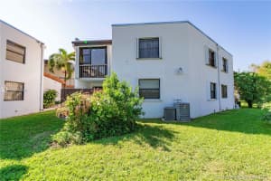 9423 Fontainebleau Blvd, Miami, FL 33172, Sold 06/28/19