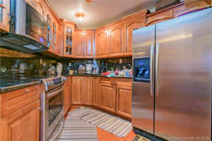 9423 Fontainebleau Blvd, Miami, FL 33172, Sold 06/28/19