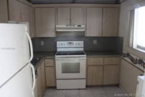 17000 NW 67th Ave, Hialeah, FL 33015, Sold 02/14/19