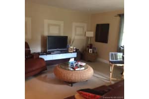 9470 SW 77th Ave APT O4, Miami, FL 33156, Sold 03/01/19