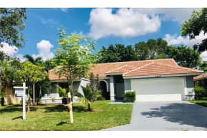 11843 NW 2nd St, Coral Springs, FL 33071, Sold 02/12/20