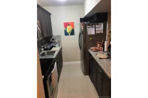 9302 SW 77th Ave APT B5, Miami, FL 33156, Sold 02/21/19