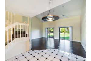 475 SE 14th St, Dania Beach, FL 33004, Sold 07/01/19