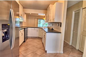 9807 Riverside Dr, Coral Springs, FL 33071, Sold 01/17/19