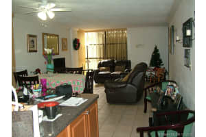 18000 NW 68th Ave #105a, Hialeah, FL 33015, Sold 03/08/19