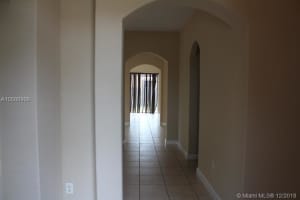 8792 NW 179 Ln, Hialeah, FL 33018, Sold 04/04/19
