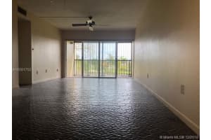 9180 Fontainebleau Blvd, Miami, FL 33172, Sold 03/12/19