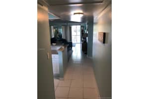 5300 NE 24th Terrace #302c, Fort Lauderdale, FL 33308, Sold 12/21/18