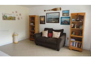 3177 S Ocean Dr, Hallandale Beach, FL 33009, Sold 02/14/19