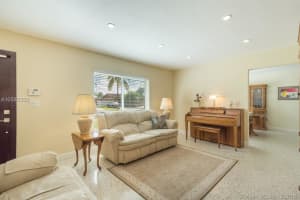 11771 SW 31st St, Miami, FL 33175, Sold 01/30/19