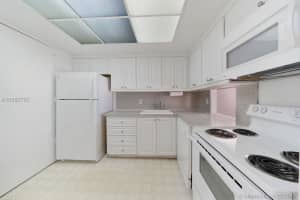 1450 Lincoln Rd, Miami Beach, FL 33139, Sold 03/27/19