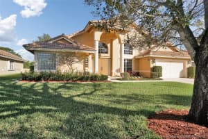 8201 NW 41st St, Coral Springs, FL 33065, Sold 03/12/19