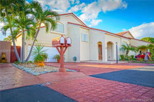 8916 SW 5th Ln, Miami, FL 33174, Sold 02/19/19