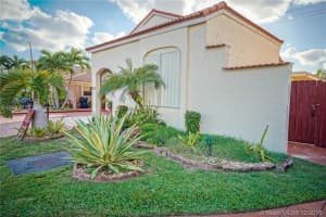 8916 SW 5th Ln, Miami, FL 33174, Sold 02/19/19
