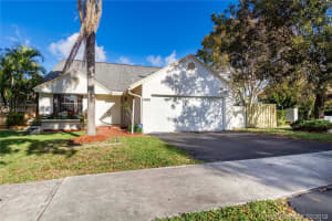 11039 SW 148th Ct, Miami, FL 33196, Sold 04/12/19