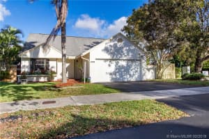 11039 SW 148th Ct, Miami, FL 33196, Sold 04/12/19