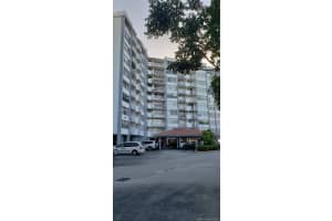 1300 NE Miami Gardens Dr #705e, Miami, FL 33179, Sold 02/14/19