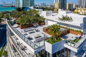801 South Pointe Dr PH 4, Miami Beach, FL 33139, Sold 04/22/21